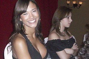 少妇裸体婬交免费放